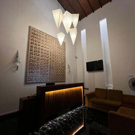 Livin Lush Luxury Retreat Hotel Anuradhapura Exterior foto
