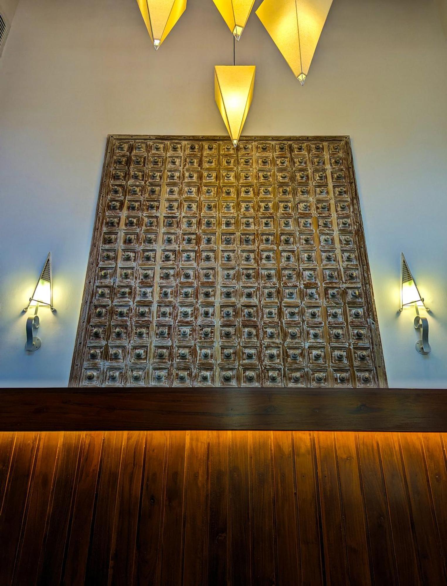 Livin Lush Luxury Retreat Hotel Anuradhapura Exterior foto