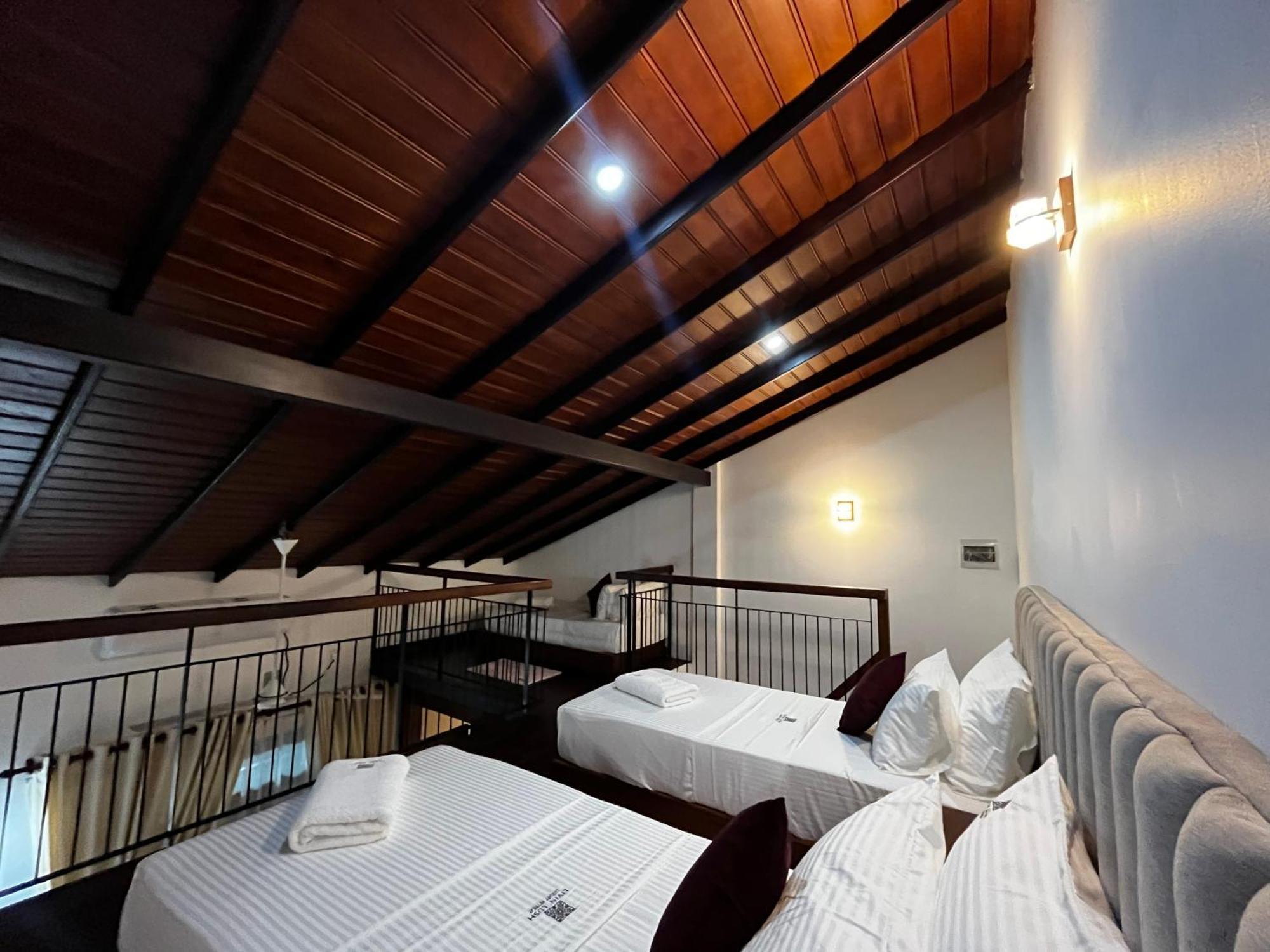 Livin Lush Luxury Retreat Hotel Anuradhapura Exterior foto
